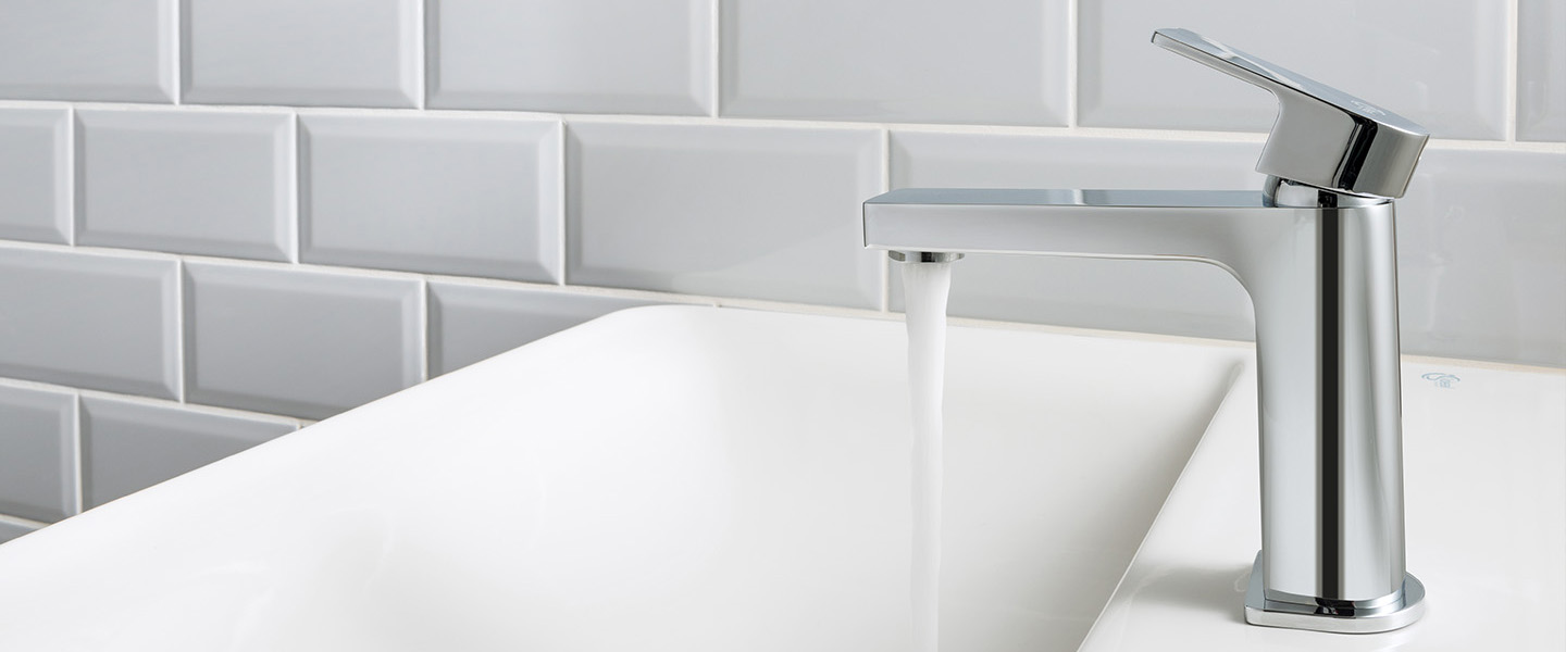 Ideal Standard Strada II - Lave-mains 450x270 mm, 1 trou pour robinet à  droite, blanc T299401